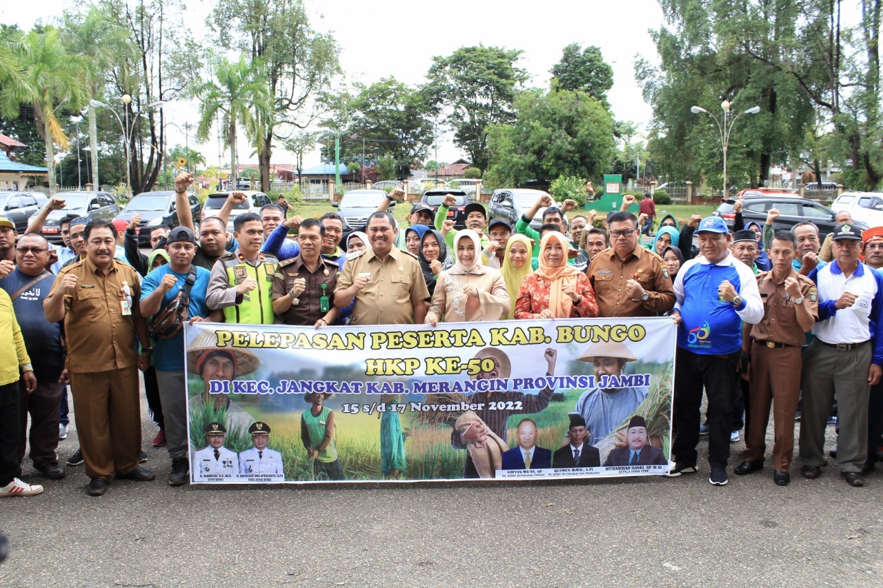 foto-bupati-bungo-lepas-72-peserta-hkp foto bupati bungo lepas 72 peserta hkp
