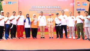 foto-wakil-bupati-bungo-apri-foto-bersama foto wakil bupati bungo apri foto bersama