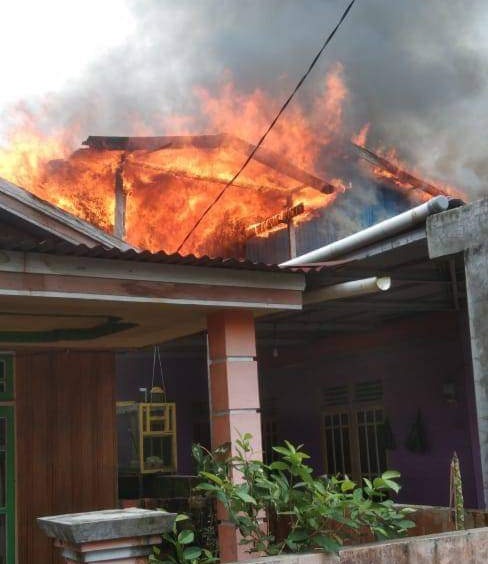 foto kebakaran kuala tungkal