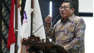 foto-ketua-umum-smsi-firdaus foto ketua umum smsi firdaus