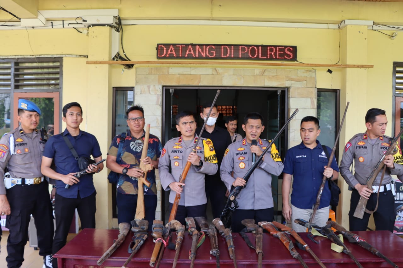 foto-polres-bungo-pres-rilis foto polres bungo pres rilis