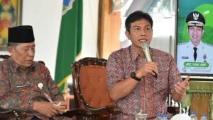 foto bupati fadhil arief