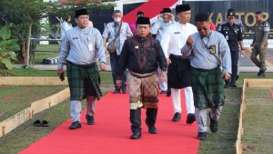 foto gubernur jambi alharis 1