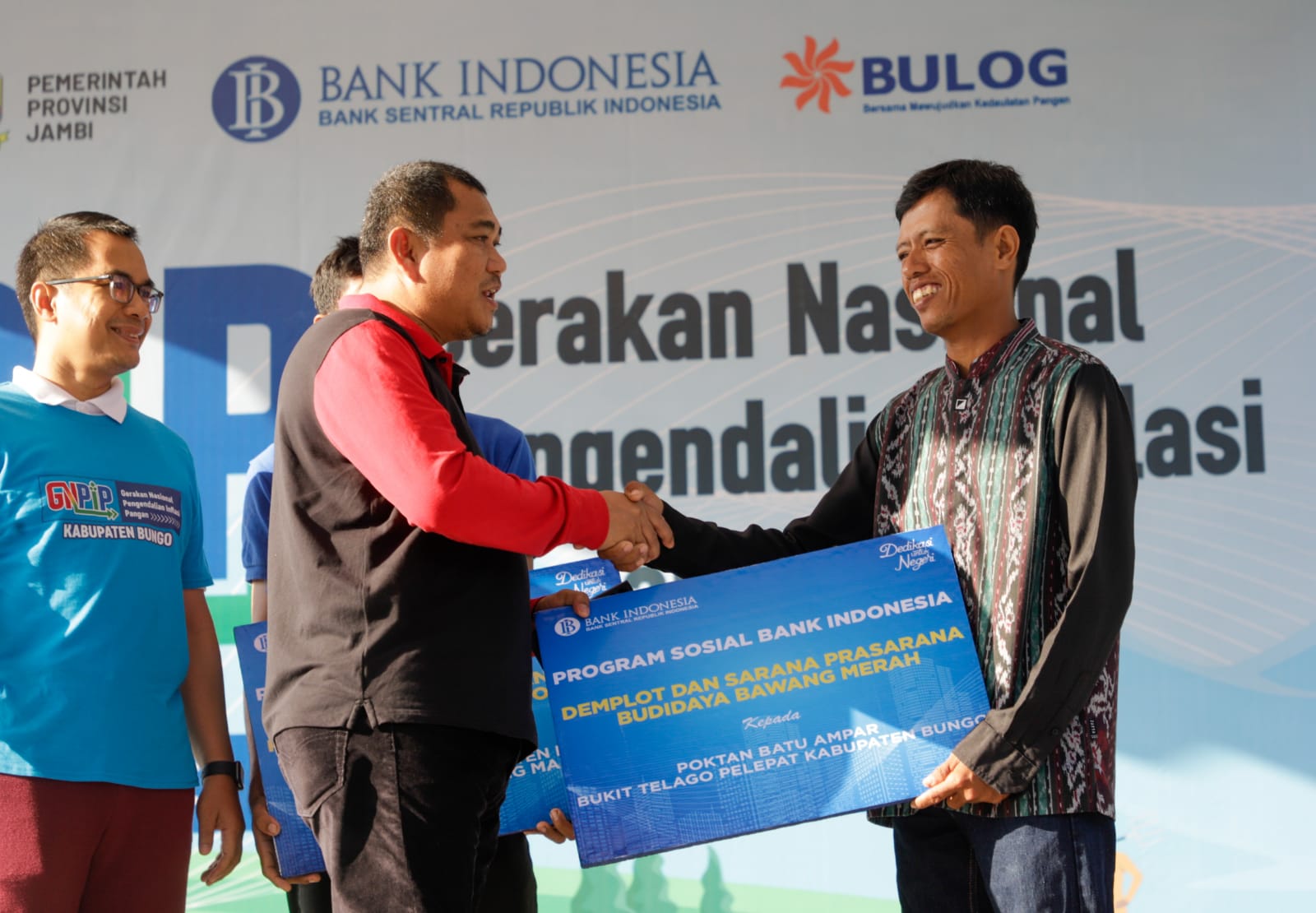 foto bupati kabupaten bungo h mashuri