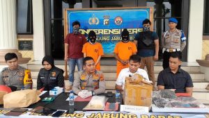foto-polres-tanjab-barat-konfrensi-pers foto polres tanjab barat konfrensi pers