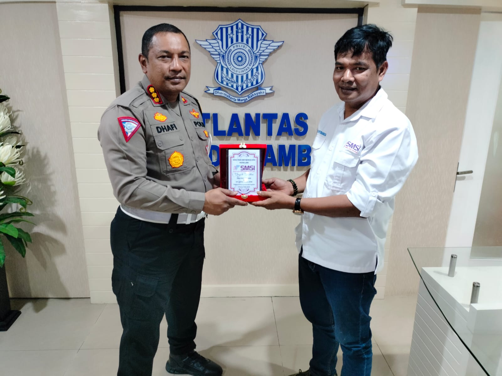 foto-mukhadi-ketua-smsi-jambi foto mukhadi ketua smsi jambi