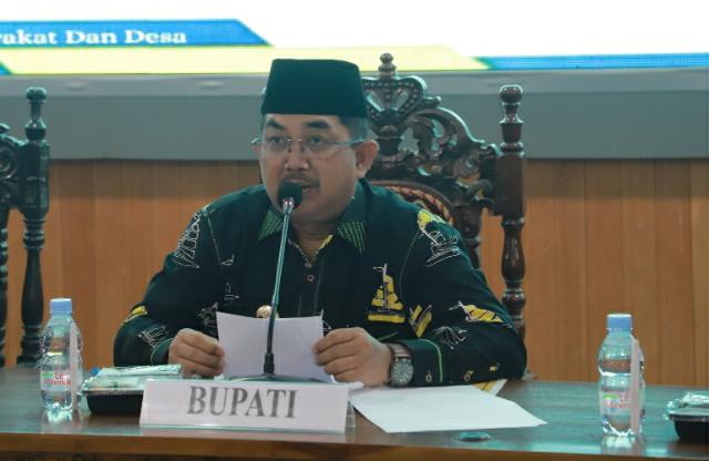 foto bupati tanjab barat jambi