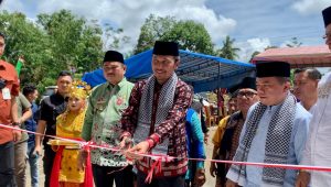 foto ketua dprd jambi edi purwanto