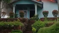 foto sijago merah hanguskan rumah di pasir putih