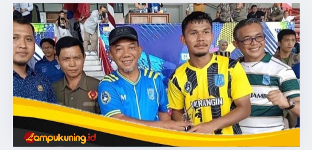 Merangin Fc Bungkam Bungo Fc Dengan Skor 4--0 di- Semi Final Gubernur Cup
