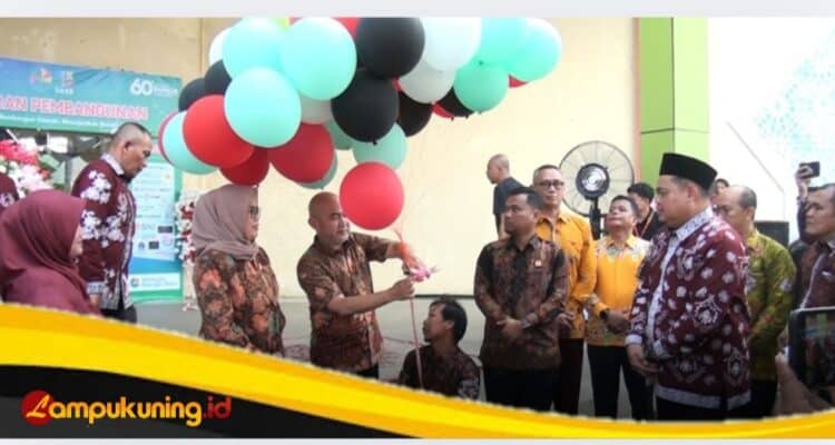 Bupati Bungo H. Dedy Putra Secara Resmi Membuka Bungo Expo 2025
