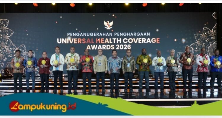 IMG_20260127_180449 Dukung Program JKN, Ratusan Kepala Daerah Terima Penghargaan di UHC Awards 2026