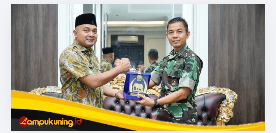Safari Ramadhan, Danrem 042/Gapu Pererat Silaturahmi dengan Forkopimda di Rumah Dinas Bupati Tebo