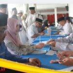 Bupati Tanjab Barat Pimpin Aksi Zakat, Kumpulkan Rp152 Juta untuk Kesejahteraan Umat.