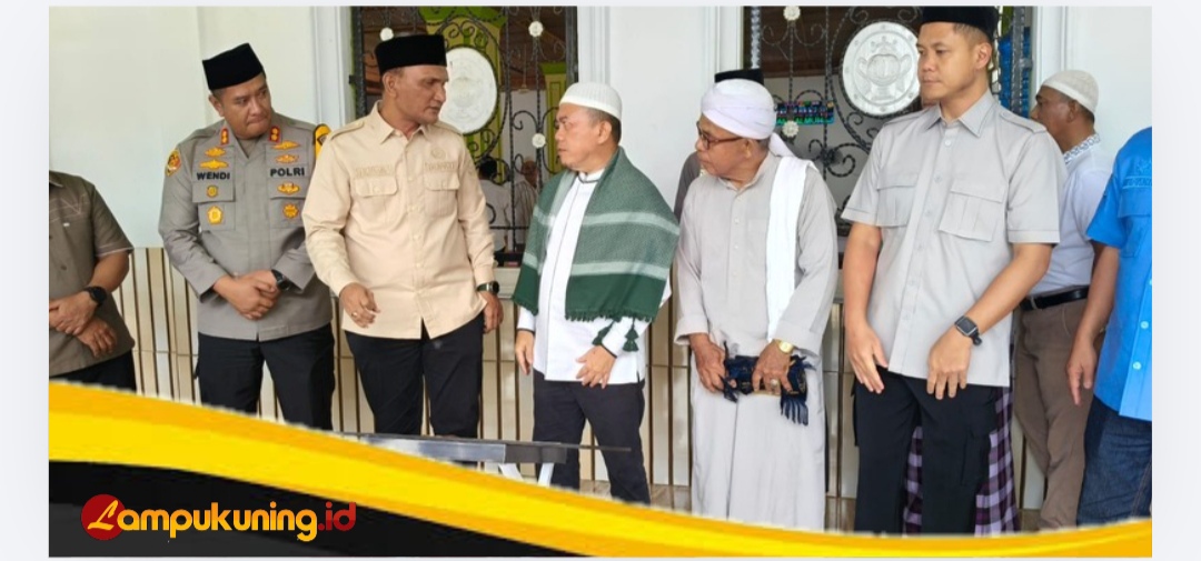 Senyum Warga Batang Asai Sambut Jalan Baru, Gubernur Al Haris Resmikan Akses Impian 88 Kilometer