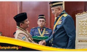 Wali Kota Jambi Dianugerahi Medali Penghargaan Semangat Rimba Silver Atas Dukungan Kepramukaan di Malaysia