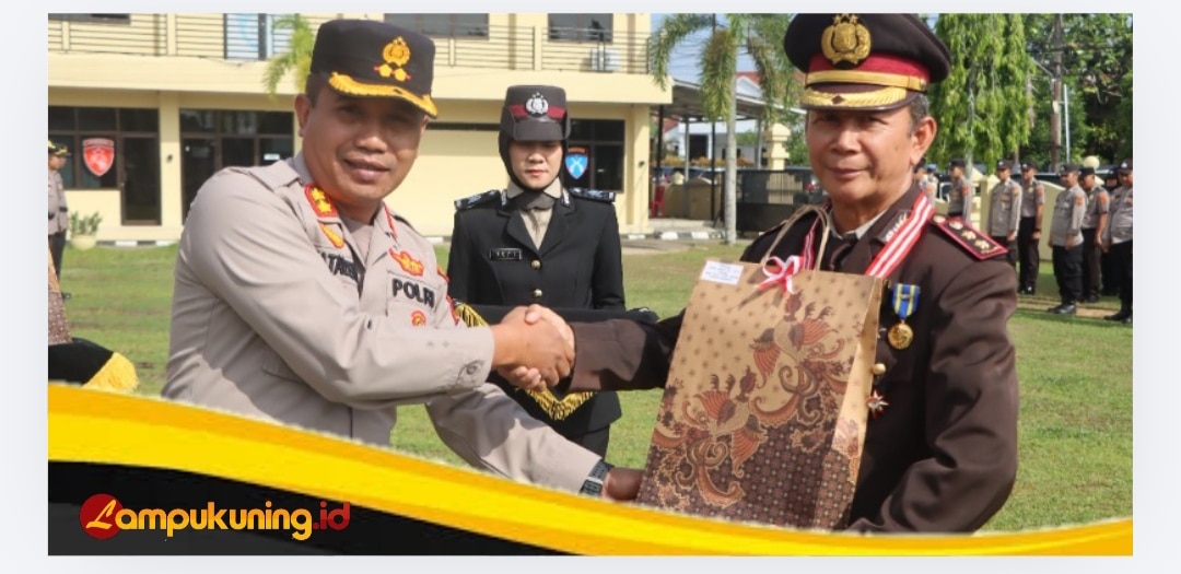 Upacara Wisuda Purnabakti Personel Polres Bungo Berlangsung Khidmat