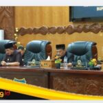 Bupati Anwar Sadat Hadiri Paripurna, DPRD Sampaikan Pemandangan Umum Fraksi atas LKPJ 2025