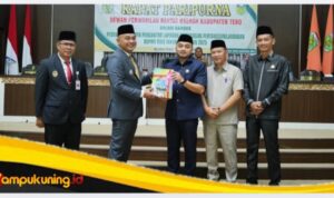 IMG_20260407_104016 Bupati Tebo Agus Rubiyanto Sampaikan Nota Pengantar LKPJ Tahun Anggaran 2025 dalam Rapurna DPRD