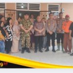 Kapolres Bungo Dampingi Bupati Tinjau Dapur Umum Bagi Warga Terdampak Banjir