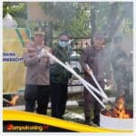 Kapolres AKBP Zamri Elfino Hadiri Pemusnahan Barang Bukti di Kejari Bungo