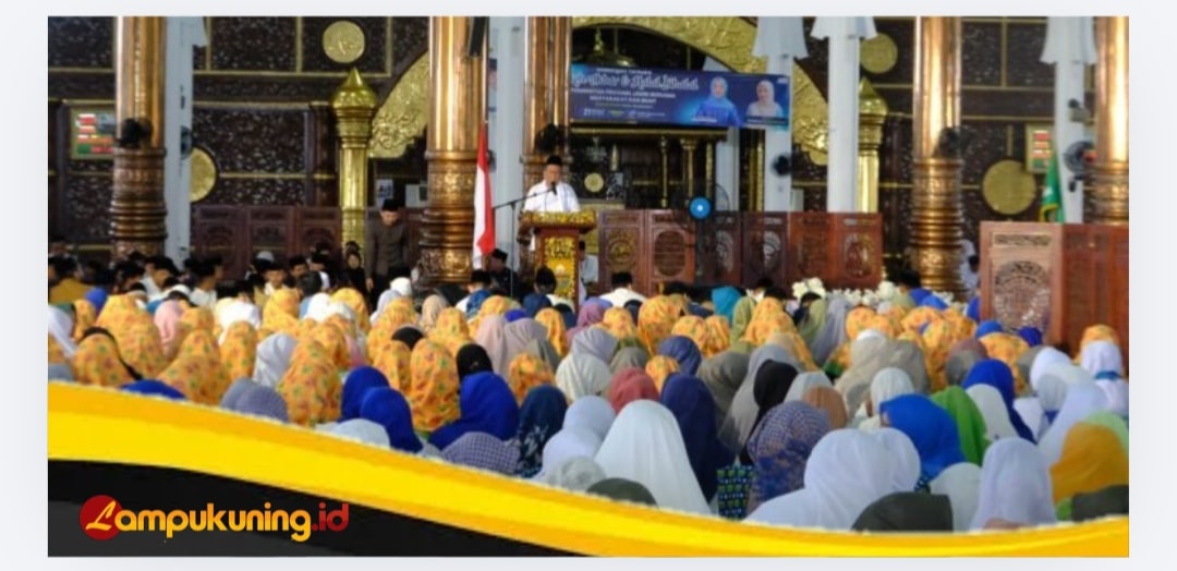 Abdullah Sani Ajak Perkuat Ukhuwah dan Sinergi Umat dalam Tabligh Akbar Pemprov Jambi Bersama BKMT