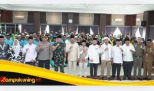 Bupati Tebo Agus Rubiyanto Sambut Kepulangan Jamaah Haji Kloter 24
