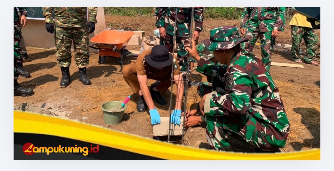 Simbol Dimulainya Pengabdian, Bupati Bungo Letakkan Batu Pertama Tugu TMMD Ke-129