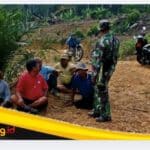 IMG_20260724_155832 Waktu Senggang, Serka Tohirin Anggota Satgas TMMD Ke-129 Kodim 0416/Bute Sempatkan Diri Bersilaturahmi dengan Warga