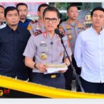 Kapolda Jambi Pimpin Konferensi Pers Dugaan TPPO dan Serahkan Kembali Bayi 8 Bulan kepada Ibu Kandung