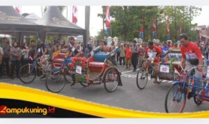 Tradisi Balap Becak Hias Hidupkan Semangat Kemerdekaan dan Warisan Budaya Tanjab Barat.