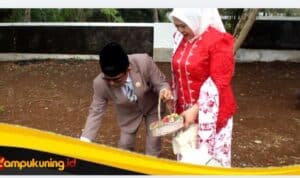 Wakil Ketua I DPRD Bungo Ziarah Ke Taman Makam Pahlawan Satria Negara