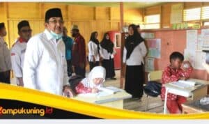 Kunjungi Kuala Betara, Bupati Anwar Sadat Pastikan Pendidikan dan Infrastruktur Jadi Perhatian.