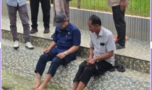 IMG_20261016_191404 Aek Hangat Tebo Ilir Menanti Sentuhan Pembangunan, Kunjungan Cek Endra, Bawa Harapan Baru!