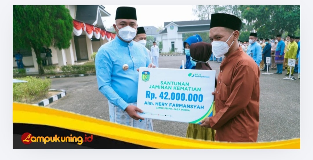 Bupati Tebo Serahkan Santunan BPJS untuk Almarhum Pemred Jambiprima.com, Bujang Beri Apresiasi!