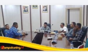 Bupati Siap Mediasi Warga dan PT Pelda, Janji Perbaikan Tanggul Kembali Dibahas.