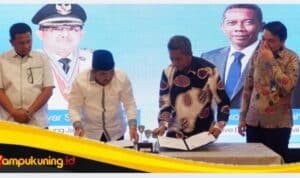 IMG_20261020_234940 Pemkab Tanjab Barat dan ASDP Resmikan Kerja Sama Retribusi Pelabuhan Kuala Tungkal, Dorong PAD dan Tata Kelola Lebih Profesional.