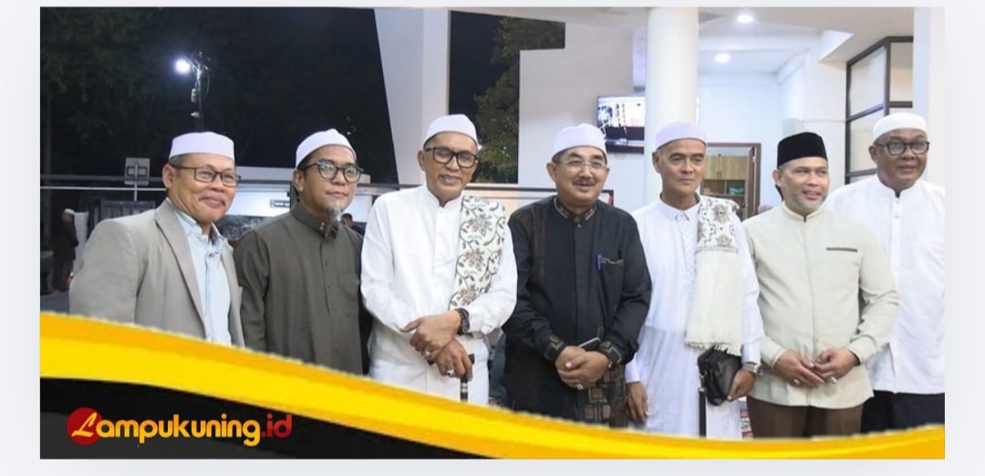 Bupati Anwar Sadat Hadiri Haul Syekh Abdul Qadir Al-Jailani  dan Haul Jama’ di Tembilahan