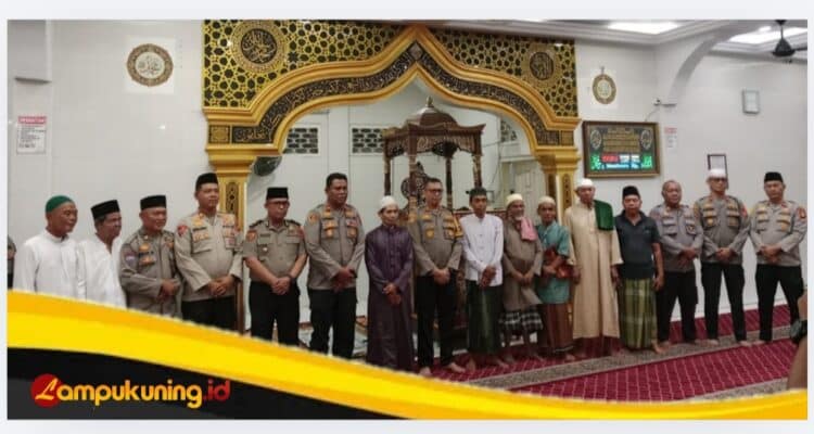 Kapolres Bungo Laksanakan Subuh Keliling, Serap Aspirasi Warga dan Ingatkan Kamtibmas