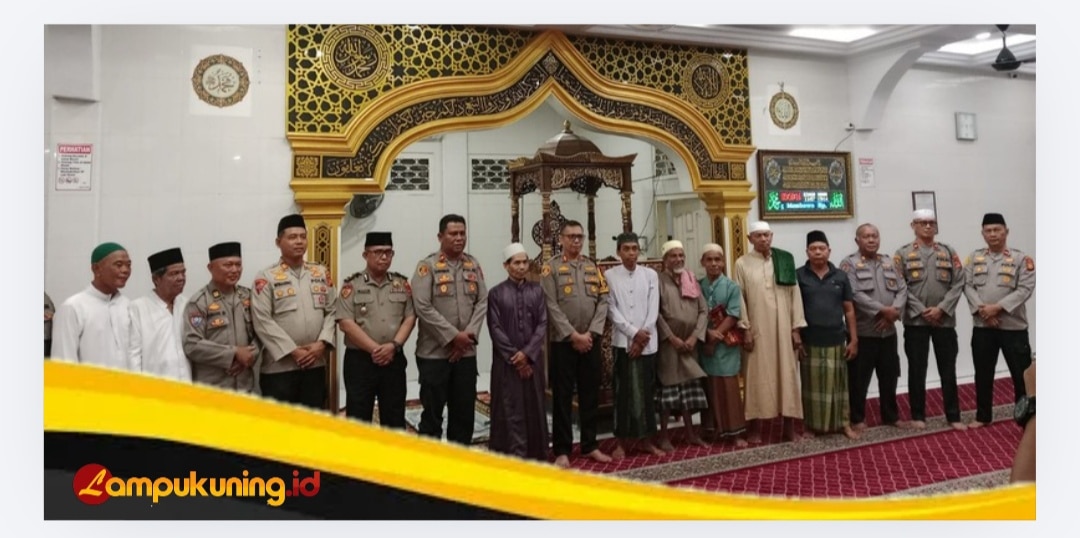 Kapolres Bungo Laksanakan Subuh Keliling, Serap Aspirasi Warga dan Ingatkan Kamtibmas